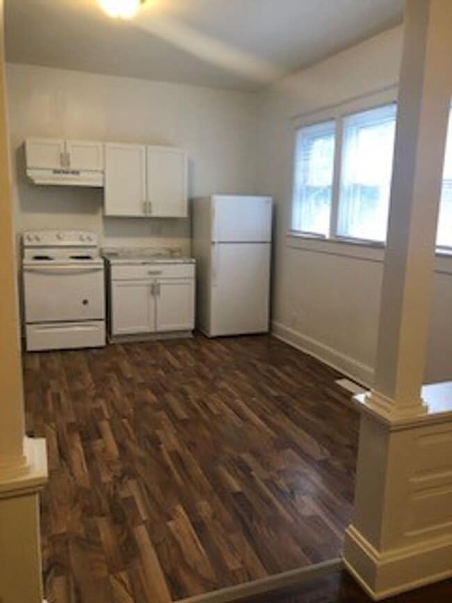 Photo - 239 N Tacoma Ave