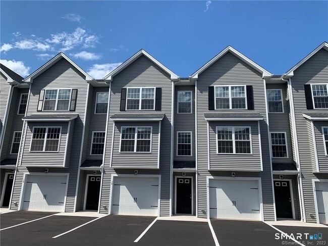 Building Photo - 27 Tridell Dr Unit 2