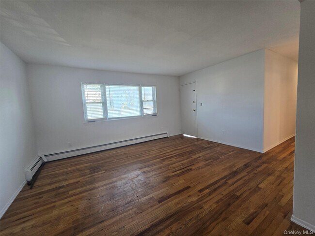 29 Lambert Ave