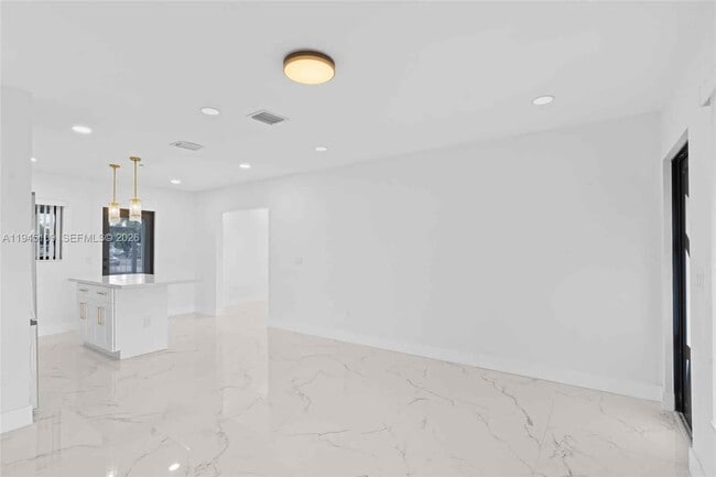 Photo - 3030 NW 99th St