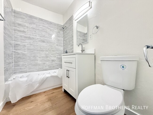 Photo - 1254 W 110th St Unit 12