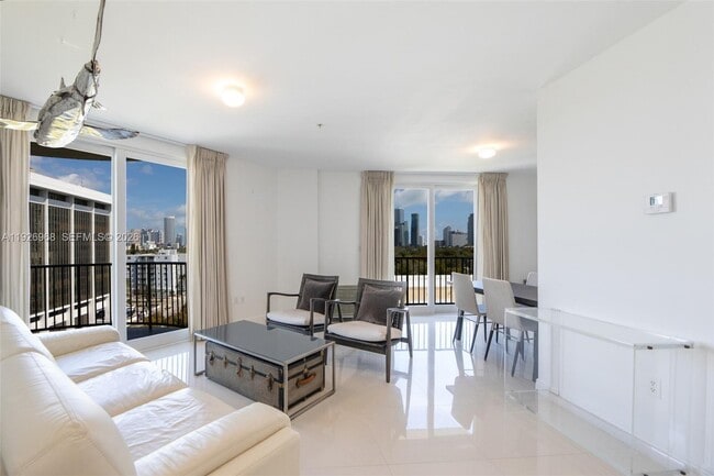 Photo - 2701 SW 3rd Ave Unit 703