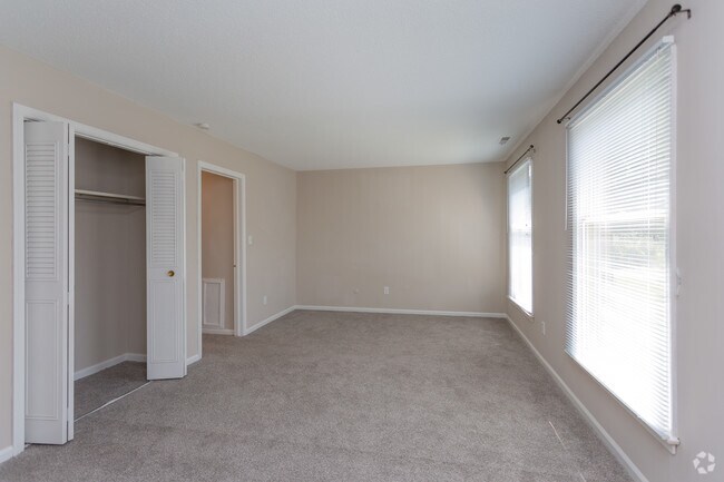 1HAB, 1BA - Triphammer Apartments
