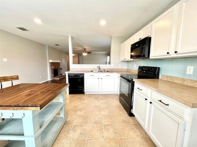 Photo - 3000 Groveland Terrace