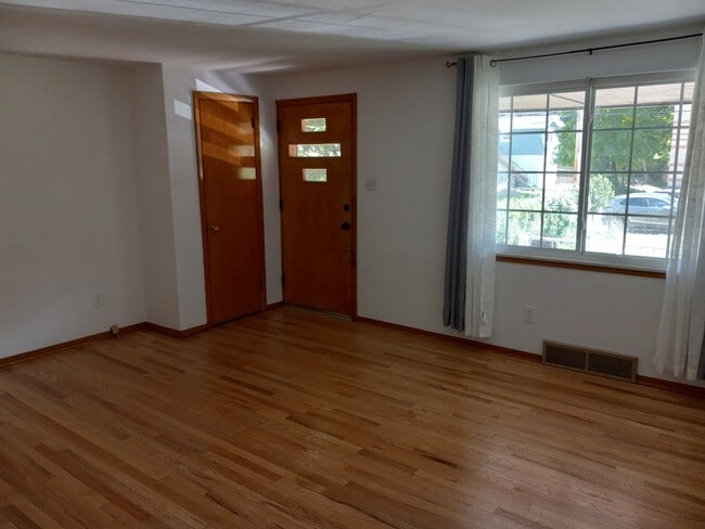 Photo - 211 N Homewood Ave