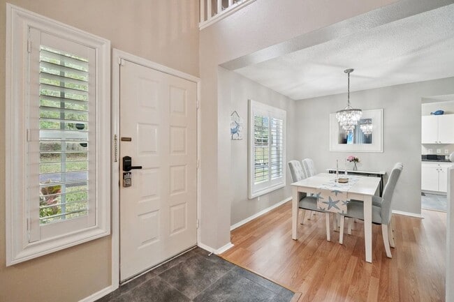 Photo - 2243 Andover Cir