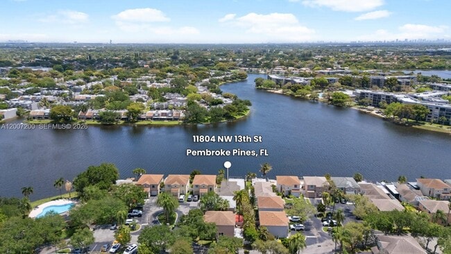 Photo - 11804 NW 13th St