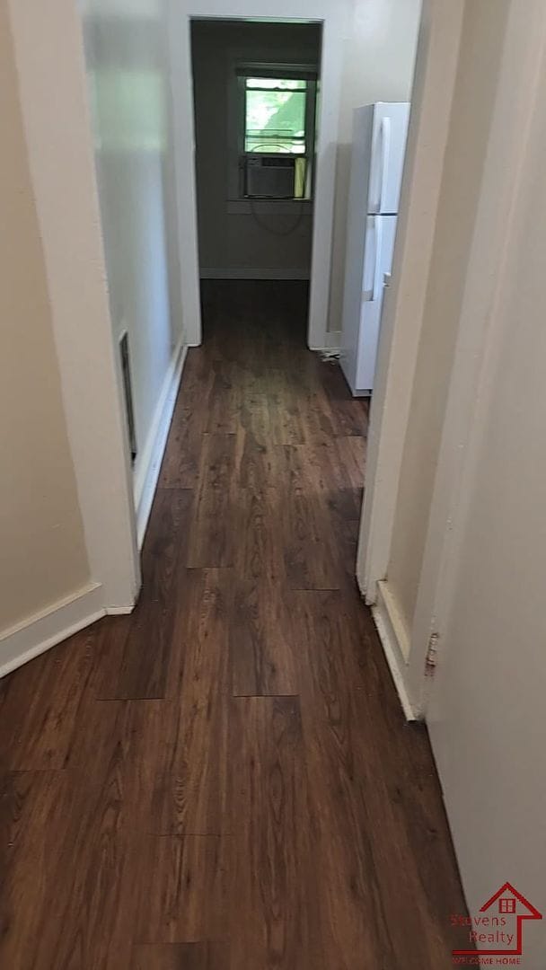 Photo - 1364 Crescent Dr