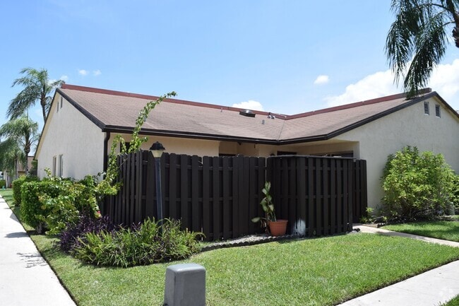 Building Photo - 3703 Waterview Cir Rental