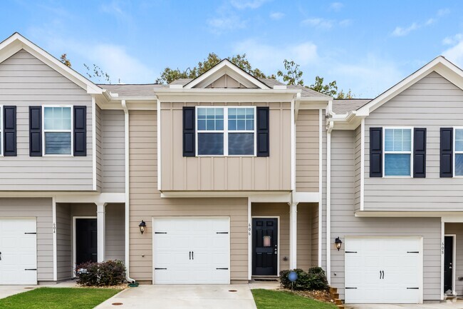 Building Photo - 205 Highwood Ln Rental