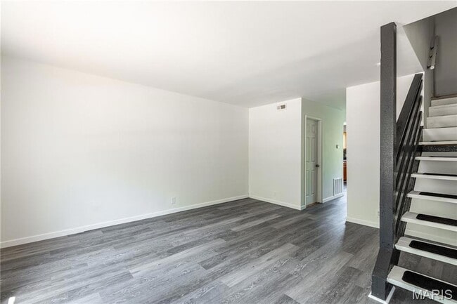 Photo - 3017 Pembroke Ln