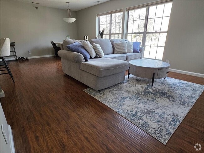 Building Photo - 5978 Chasewood Pkwy Rental