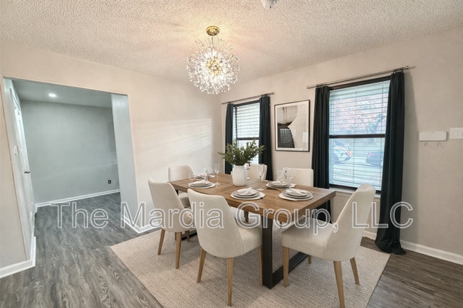 Photo - 923 Wayne Ave