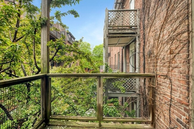 Photo - 57 Appleton St Unit 3