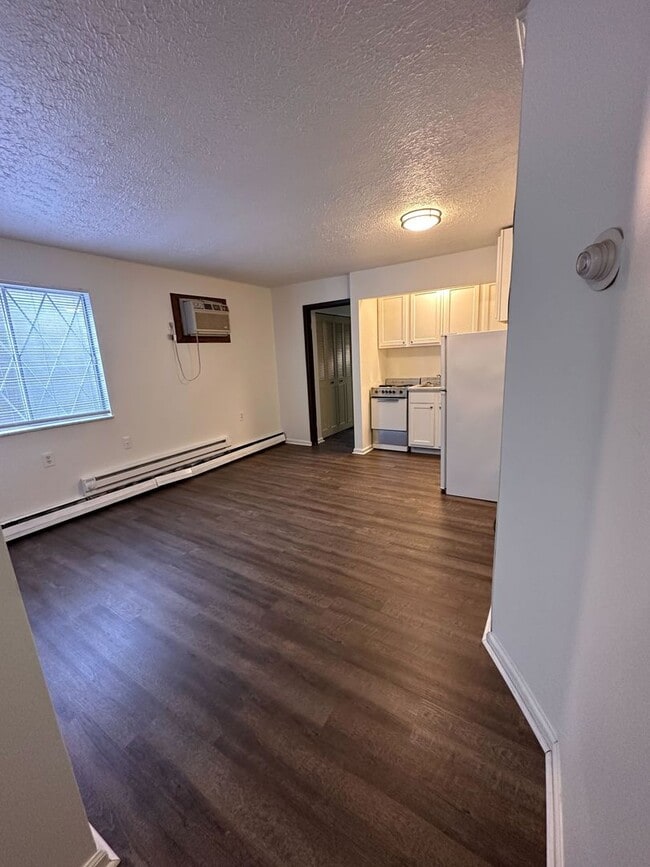 Photo - New 1 Bedroom 1 Bathroom apartment located in Beaver, PA!! Unit Jefferson Trace 7-37