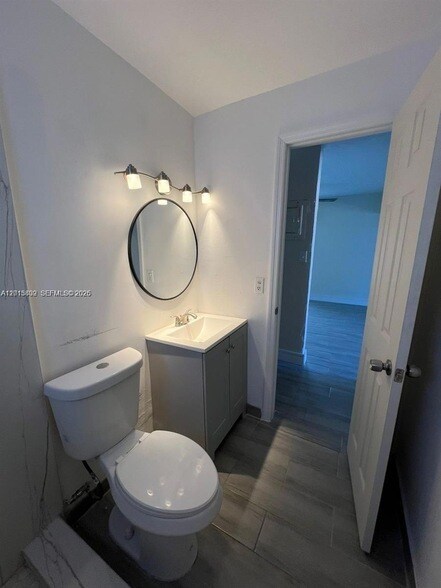 613 NW 15th Ave Unit 1