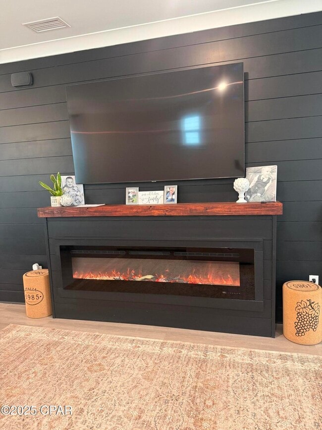 Photo - 2129 Sedges Ave