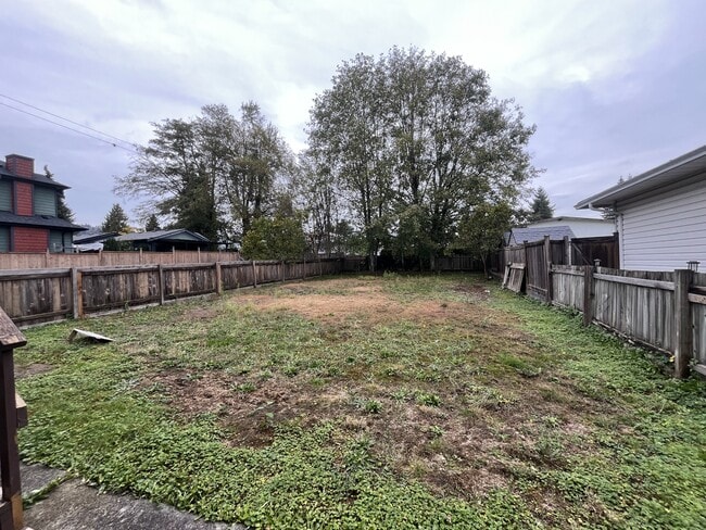 Photo - 775 Miller Ave