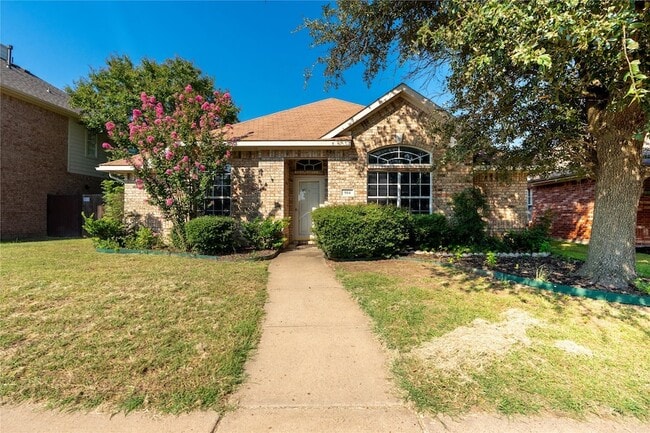 Photo - 904 Westminister Ave