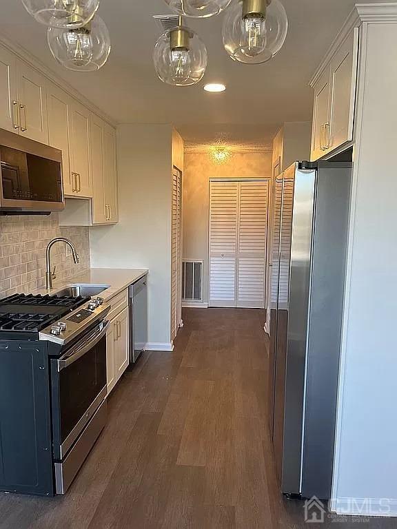 924 Edison Glen Ter Condo Condo for Rent in Edison, NJ