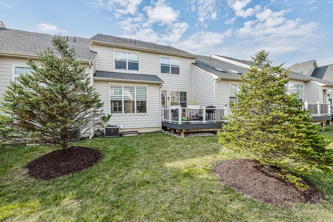 3075 N Spurway Dr