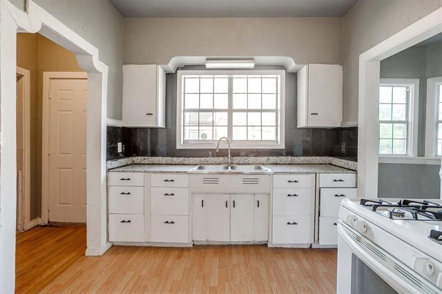 Photo - 3332 Mt Vernon Ave
