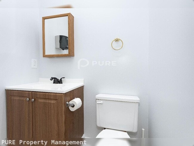 Photo - 7175 Jonesboro Rd Unit 200A