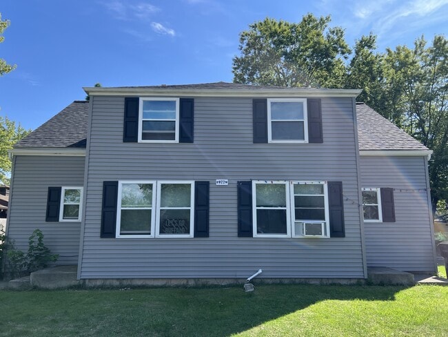 Lincoln Park Duplexes