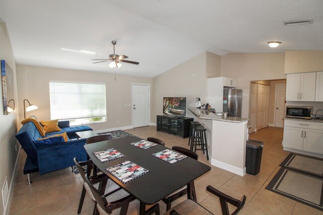 Photo - Flamingo Road, 232 Unidad Flamingo Road, 232