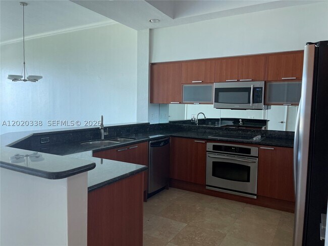 Photo - 14951 Royal Oaks Ln Unit 2606