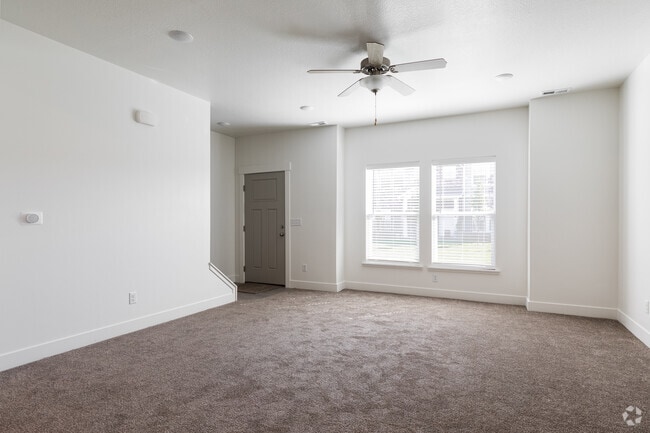 3BR, 2.5BA - 1560SF - Station on 17th