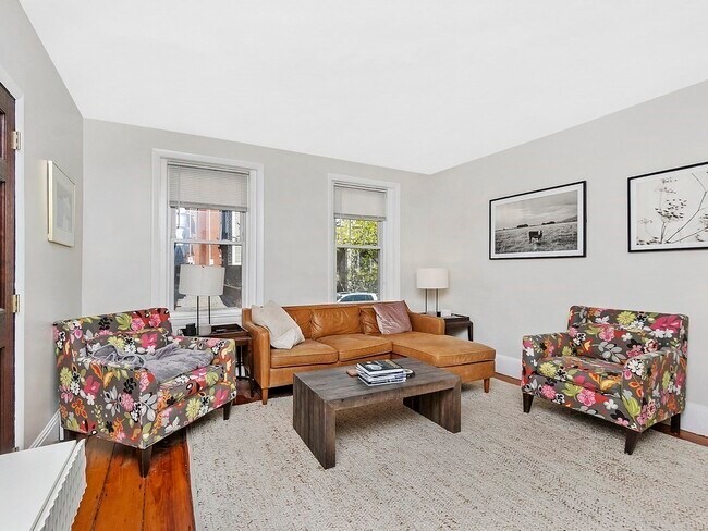 Photo - 20 Park St Unit 1