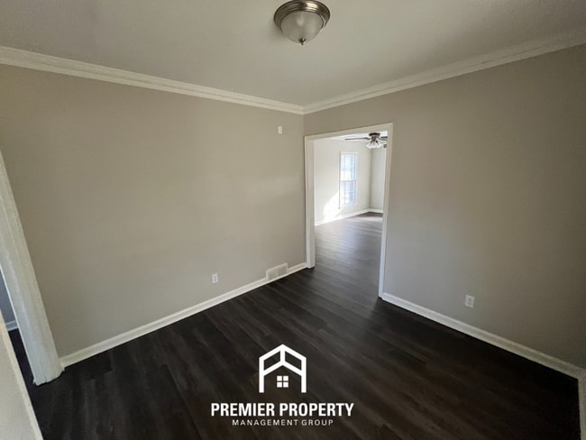 Photo - 344 Clower Rd