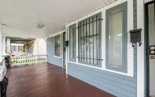 Photo - 13419 Shaw Ave