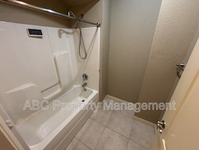 Photo - 3220 W Montrail Pl
