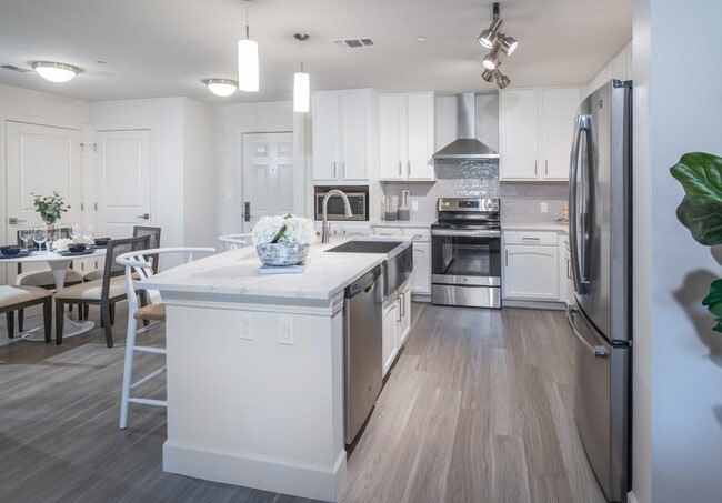 Photo - Arcadia Gardens