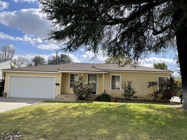 Photo - 10540 Daines Dr