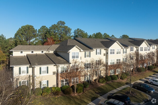 Photo - Lakeside Gardens