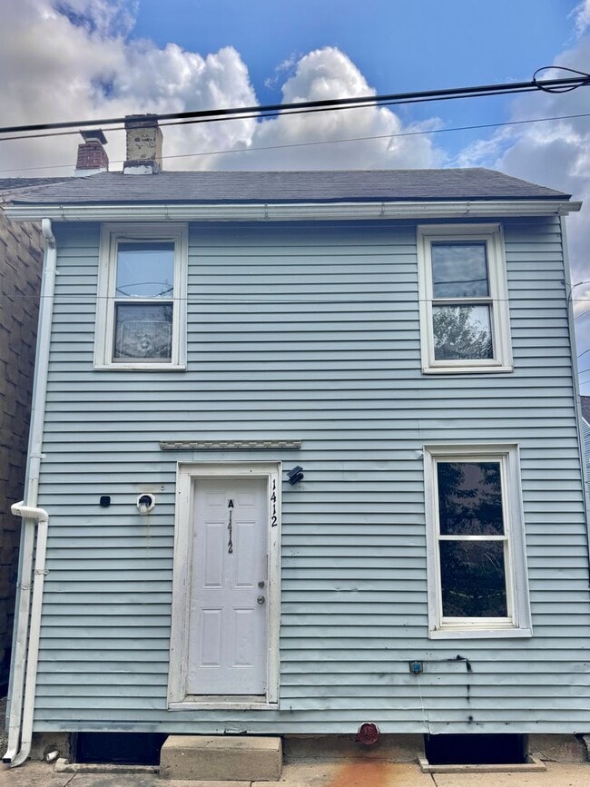 Building Photo - 1411 Liberty St Unit 1412 Early B