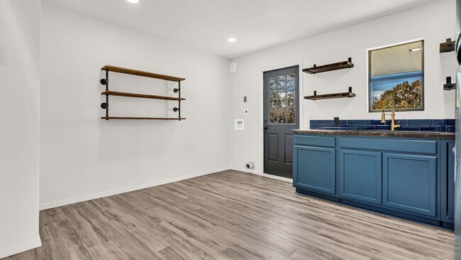 Photo - 925 C Three Bedroom Duplex