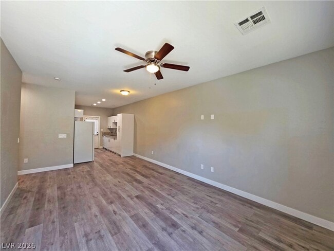 Photo - 1121 Sixshooter Ave