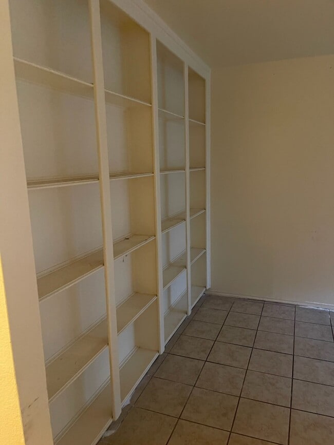 Photo - 708 Carol Lynn Dr