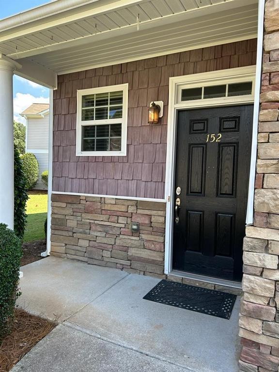 Photo - 152 Linton Dr