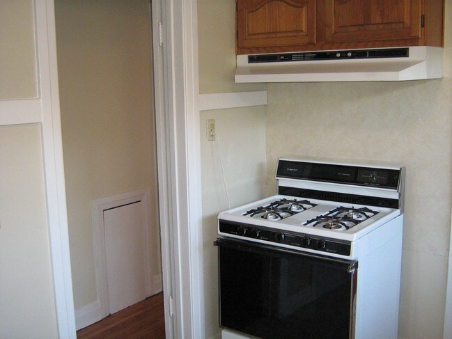 Photo - 1750 Martina Ave