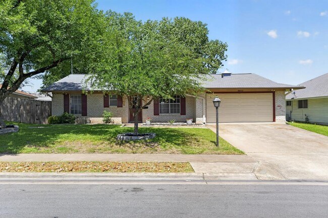 Photo - 8602 Colonial Dr