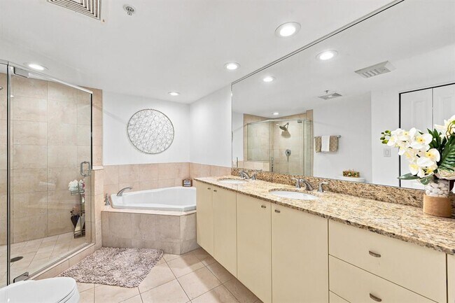 Photo - 610 W Las Olas Blvd Unit 416N