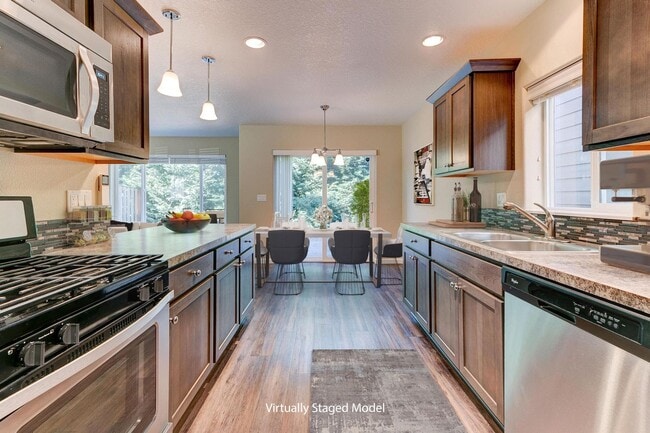 Photo - Beautiful Home!  Close to Downtown Hillsboro!