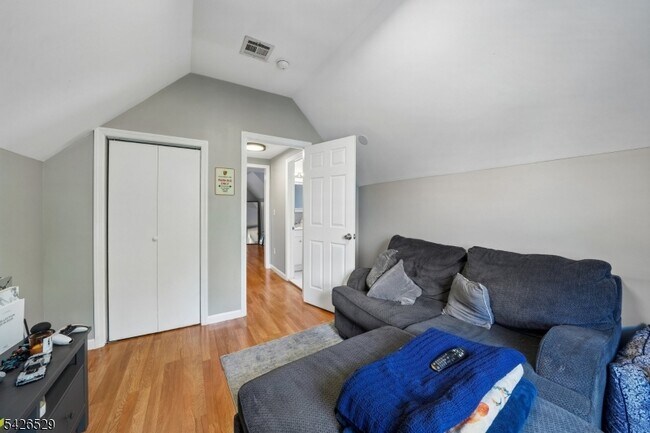 Photo - 133 Franklin Ave