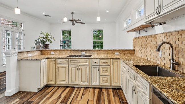 Photo - 126 Rue De La Paix