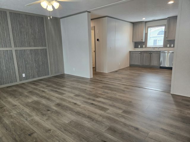 Building Photo - 43 115th Ln NE Rental